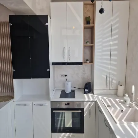아파트 Nikol Mamaia Nord Năvodari