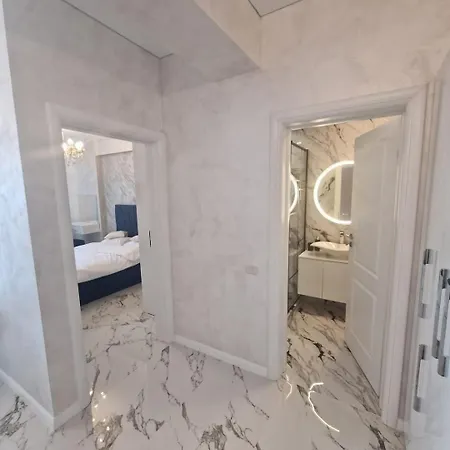 Nikol Mamaia Nord Năvodari